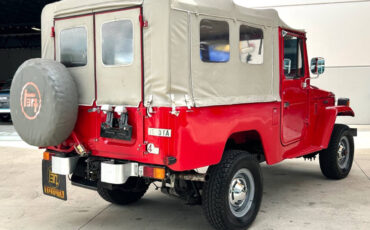 Toyota-Land-Cruiser-1978-SUV-4