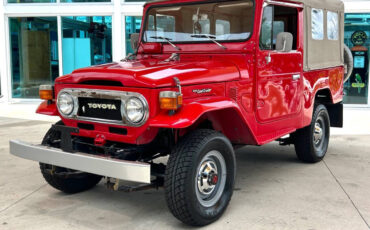 Toyota-Land-Cruiser-1978-SUV-9