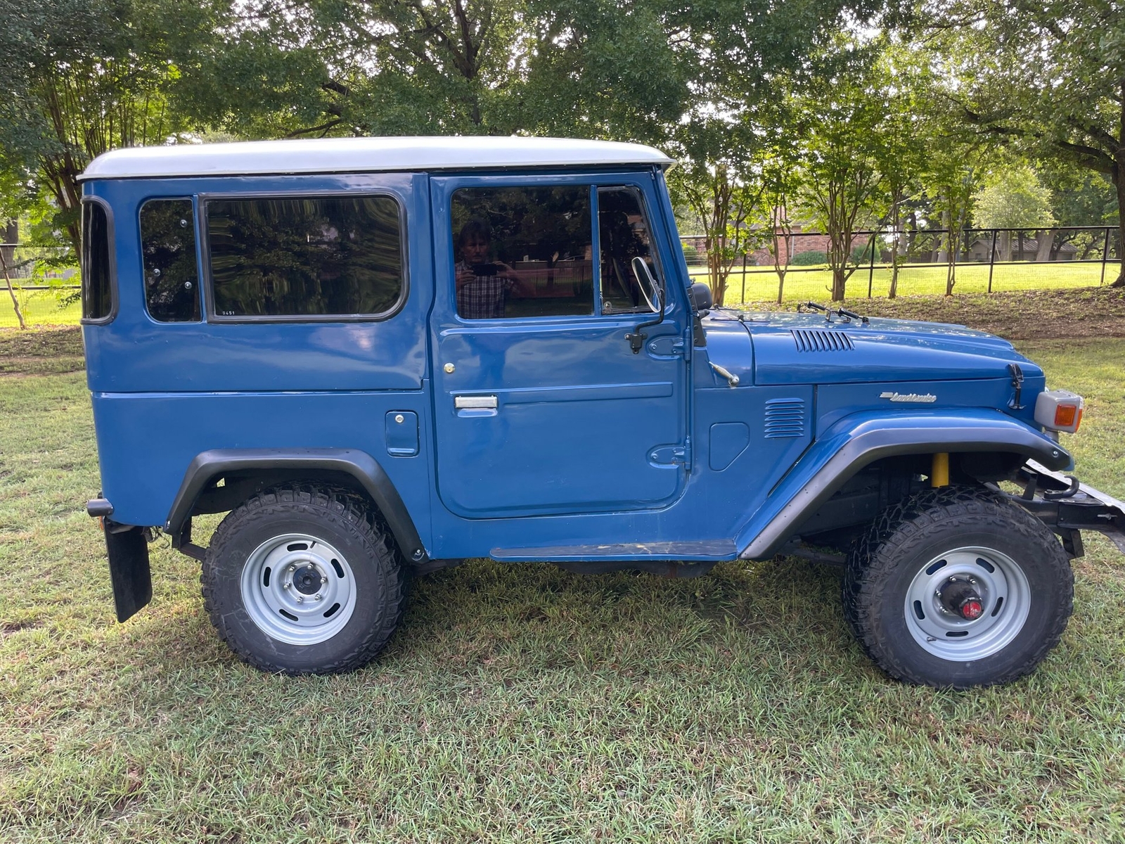 Toyota-Land-Cruiser-1979-15