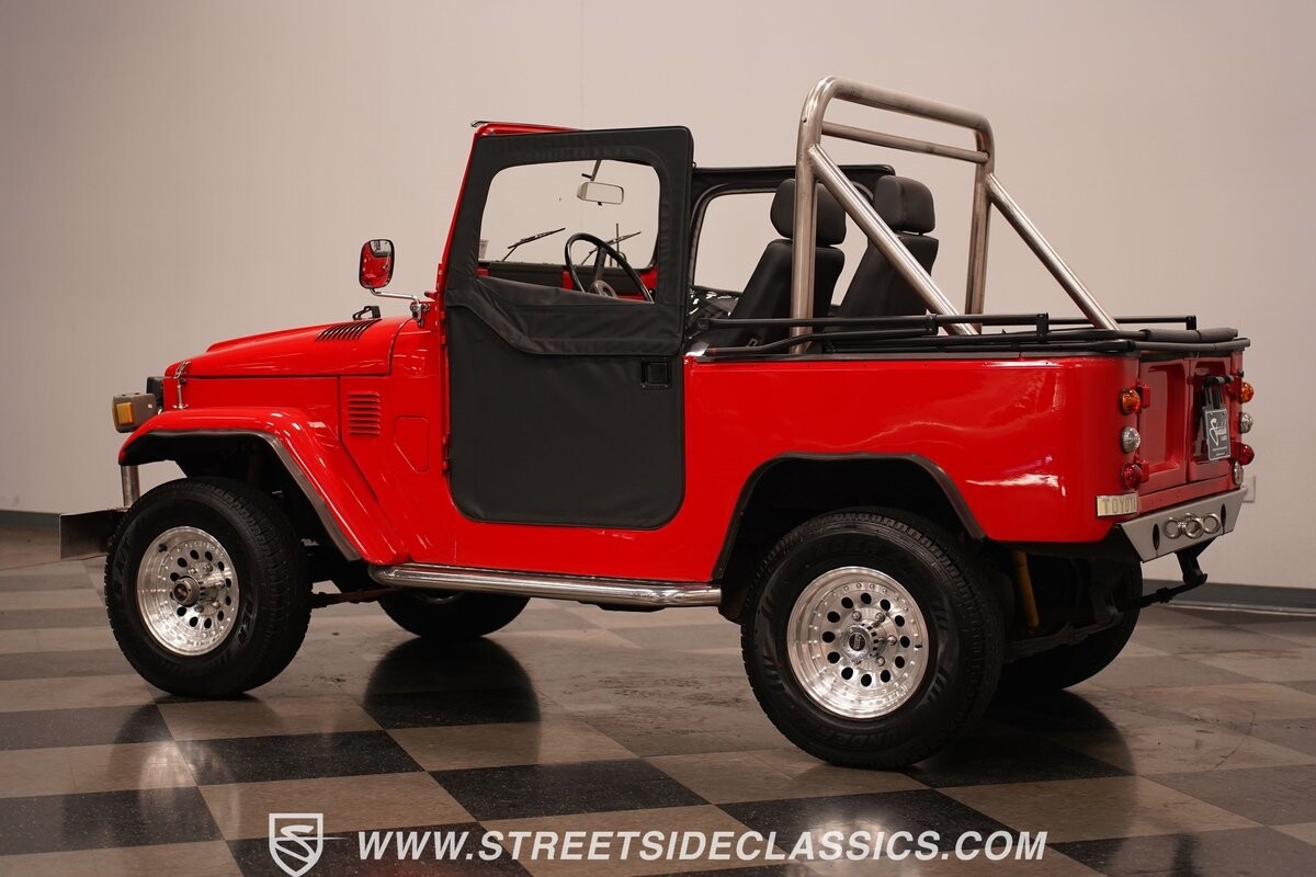 Toyota-Land-Cruiser-1979-SUV-10