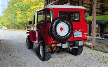 Toyota-Land-Cruiser-1982-11