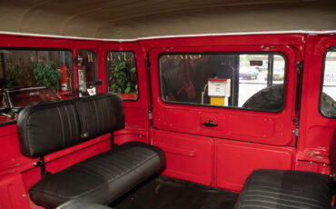 Toyota-Land-Cruiser-1982-4