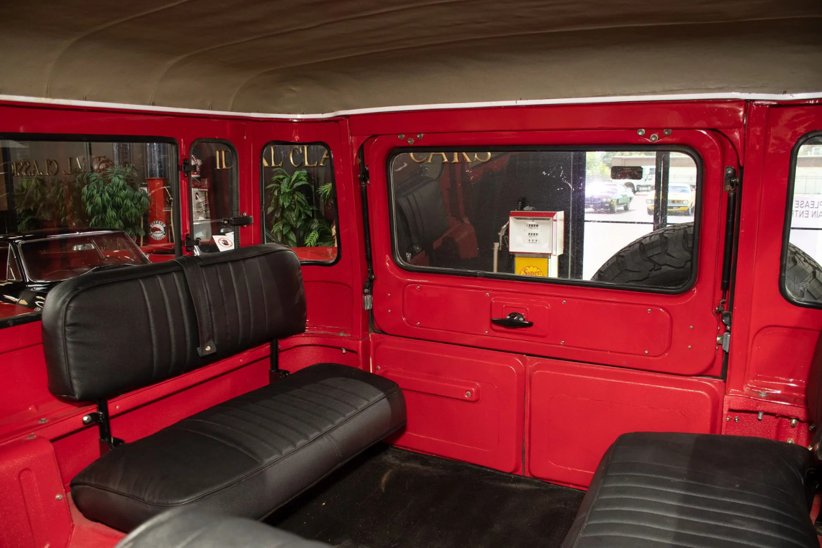 Toyota-Land-Cruiser-1982-4