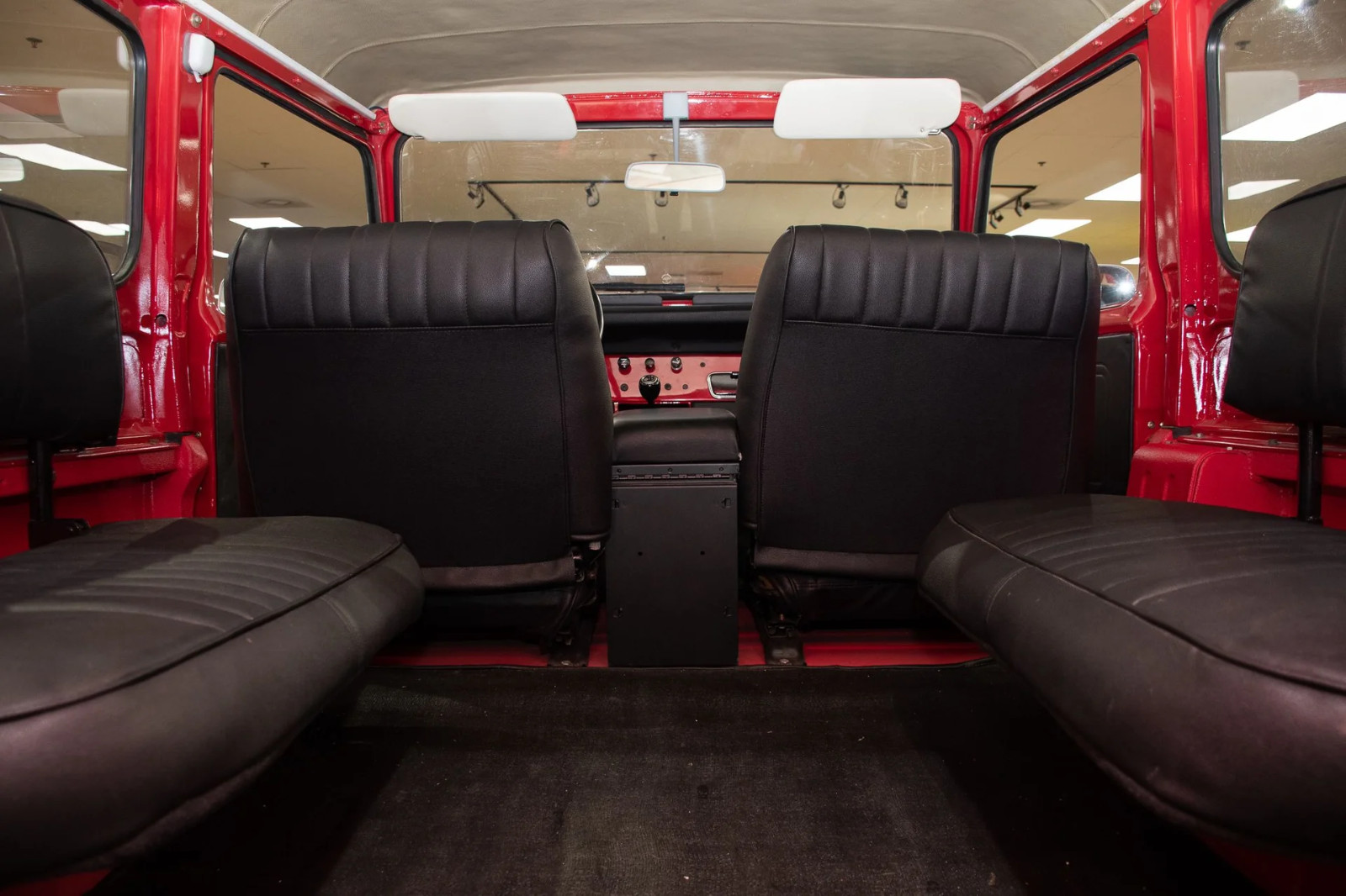 Toyota-Land-Cruiser-1982-6
