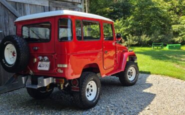 Toyota-Land-Cruiser-1982-9