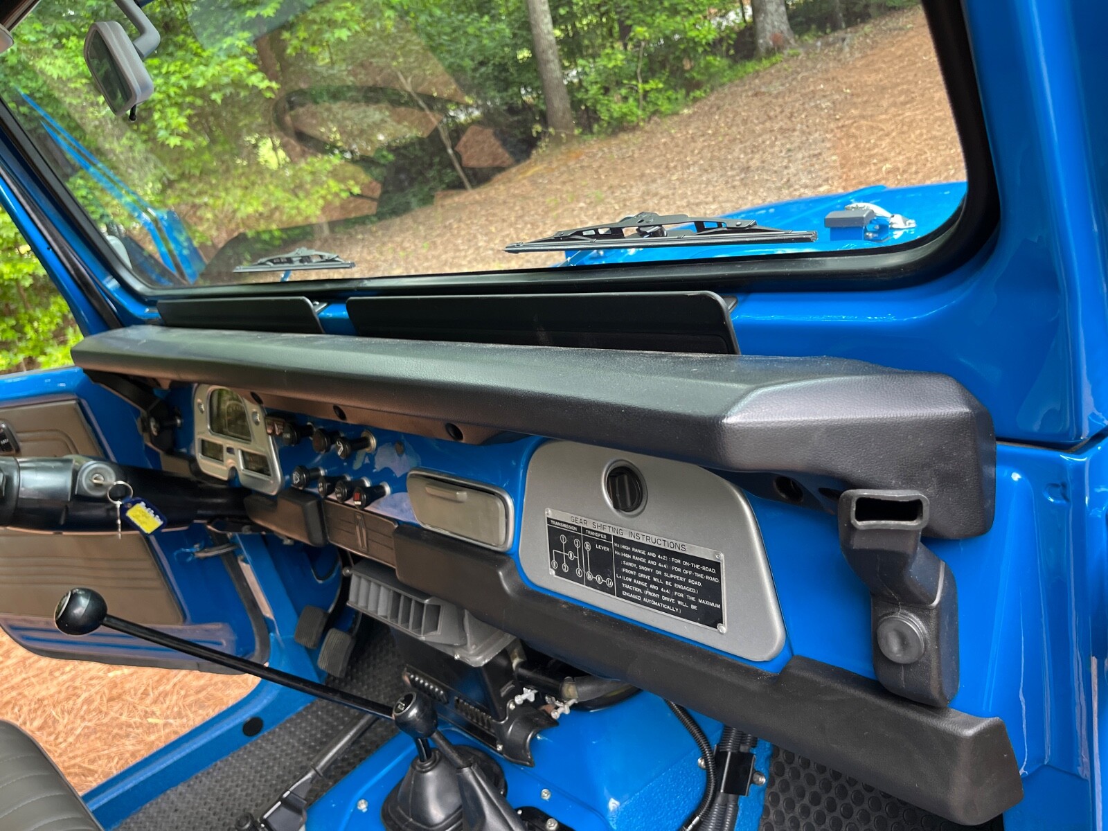 Toyota-Land-Cruiser-1982-SUV-12