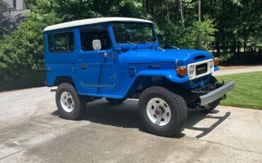 Toyota-Land-Cruiser-1982-SUV-5