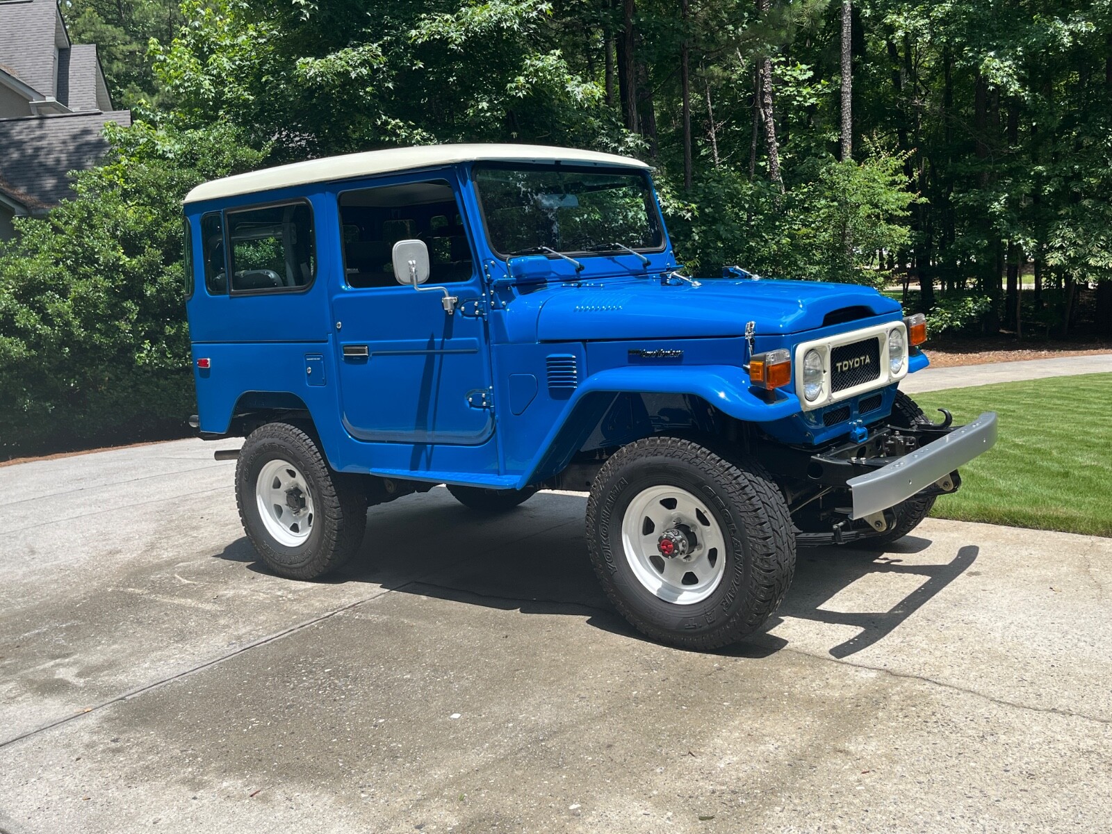 Toyota-Land-Cruiser-1982-SUV-5