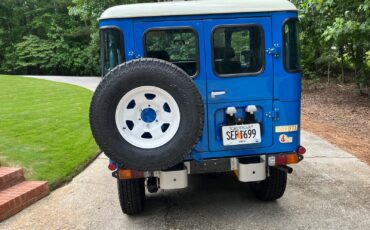 Toyota-Land-Cruiser-1982-SUV-7