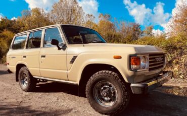Toyota-Land-Cruiser-1983-SUV-4