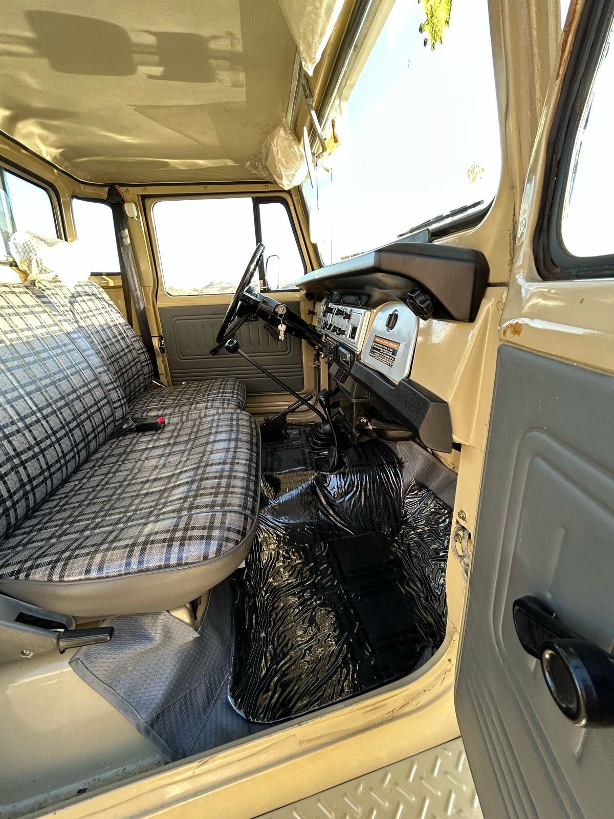 Toyota-Land-Cruiser-1984-Extended-Cab-Pickup-13