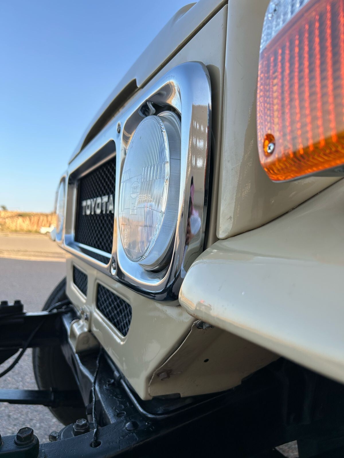 Toyota-Land-Cruiser-1984-Extended-Cab-Pickup-7