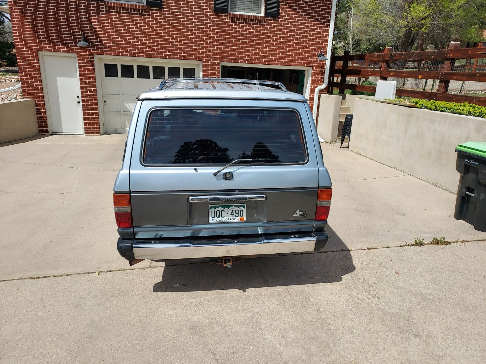 Toyota-Land-Cruiser-1988-SUV-1