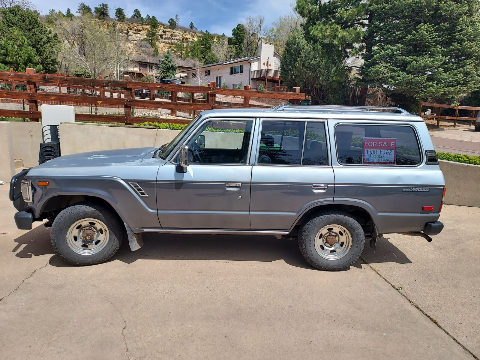 Toyota-Land-Cruiser-1988-SUV
