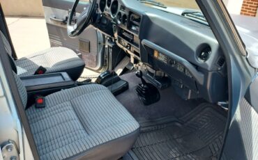 Toyota-Land-Cruiser-1988-SUV-8