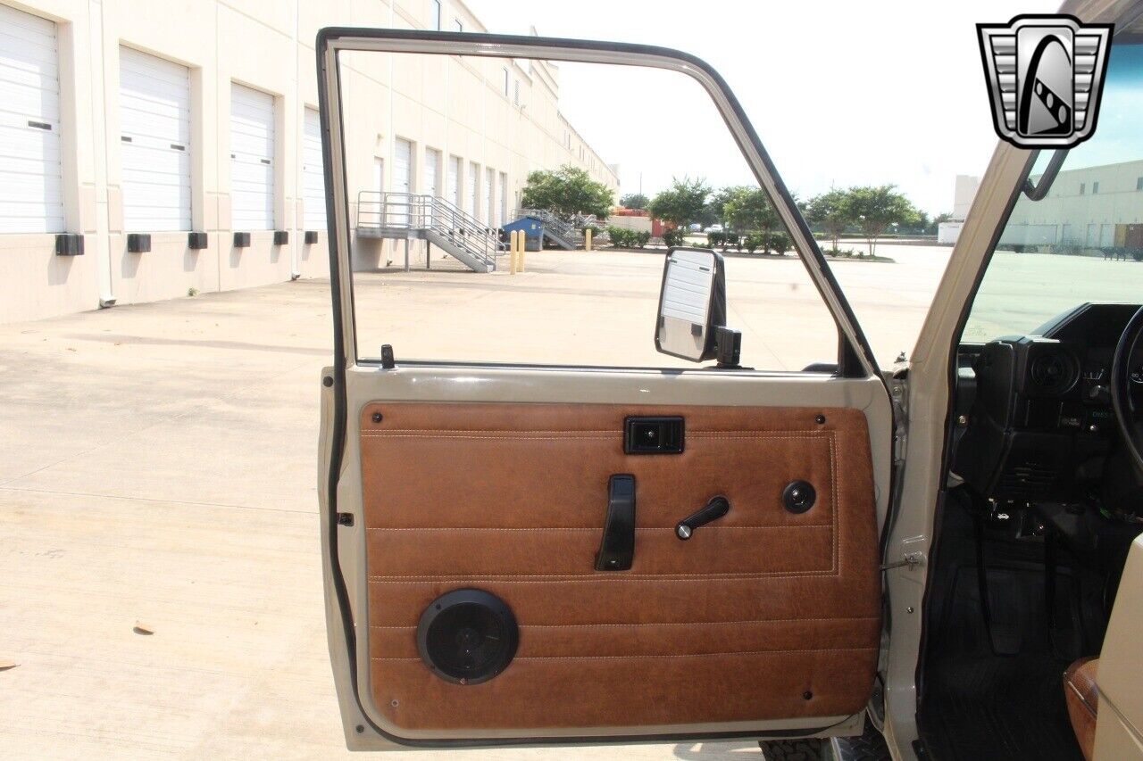 Toyota-Land-Cruiser-1994-other-16
