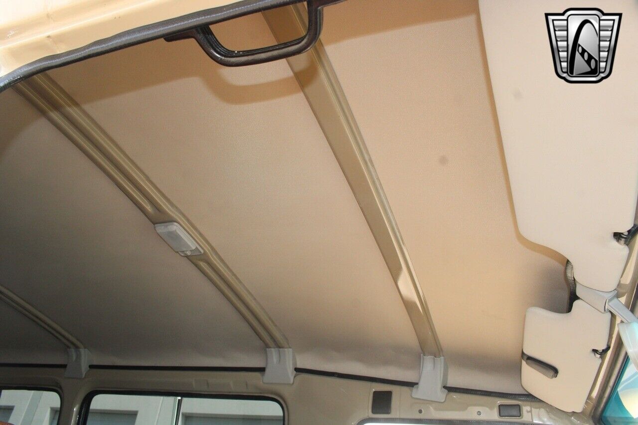 Toyota-Land-Cruiser-1994-other-27