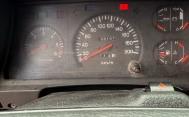 Toyota-Land-Cruiser-1995-Coupe-10