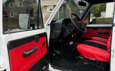 Toyota-Land-Cruiser-1995-Coupe-19