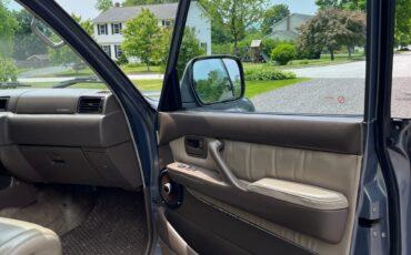 Toyota-Land-Cruiser-1995-SUV-11