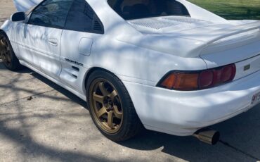 Toyota-MR2-1992-Coupe-6