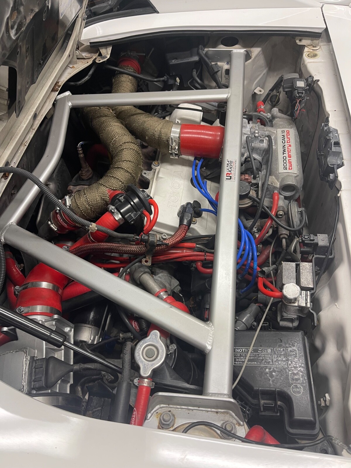 Toyota-MR2-1992-Coupe-8