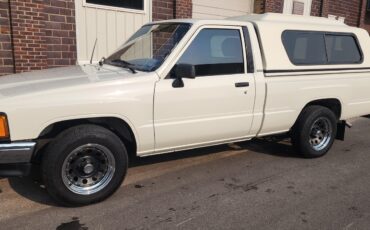 Toyota-Other-1988-truck-10