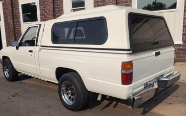Toyota-Other-1988-truck-12