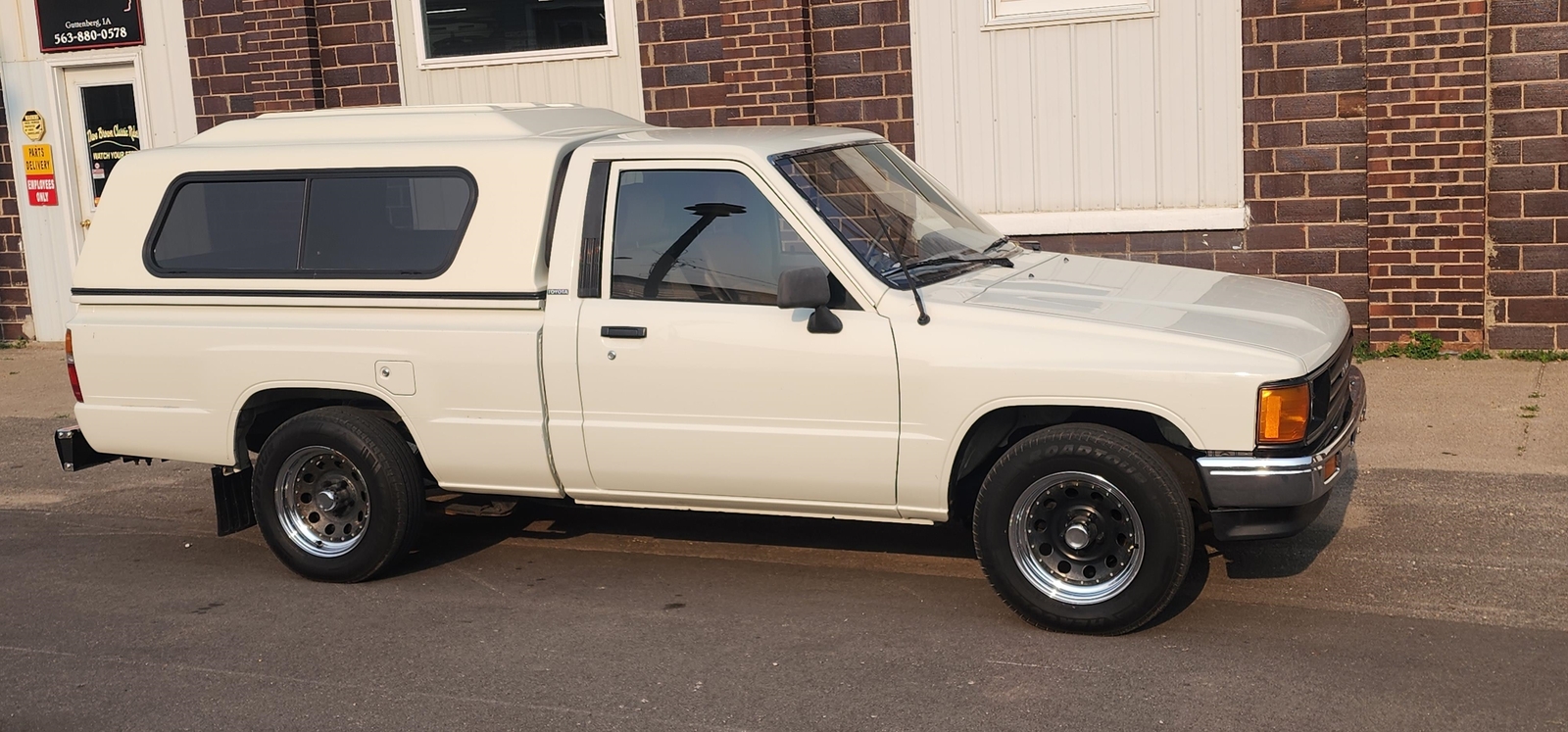 Toyota-Other-1988-truck-2
