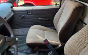 Toyota-Other-1988-truck-29