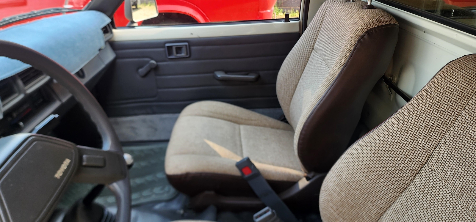 Toyota-Other-1988-truck-29