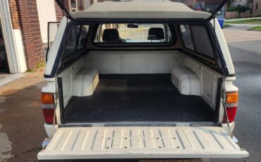 Toyota-Other-1988-truck-8