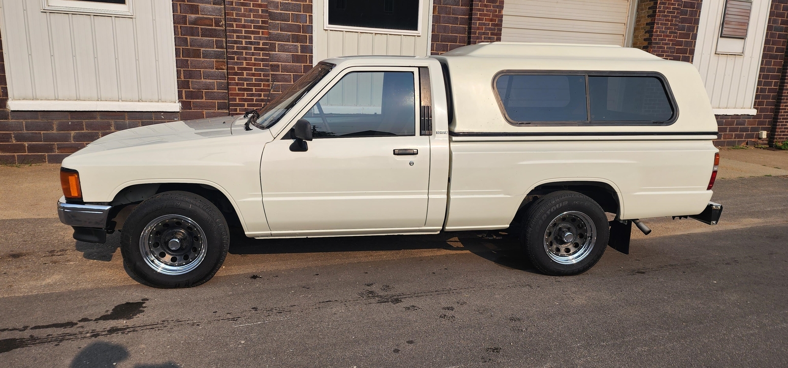 Toyota-Other-1988-truck-9