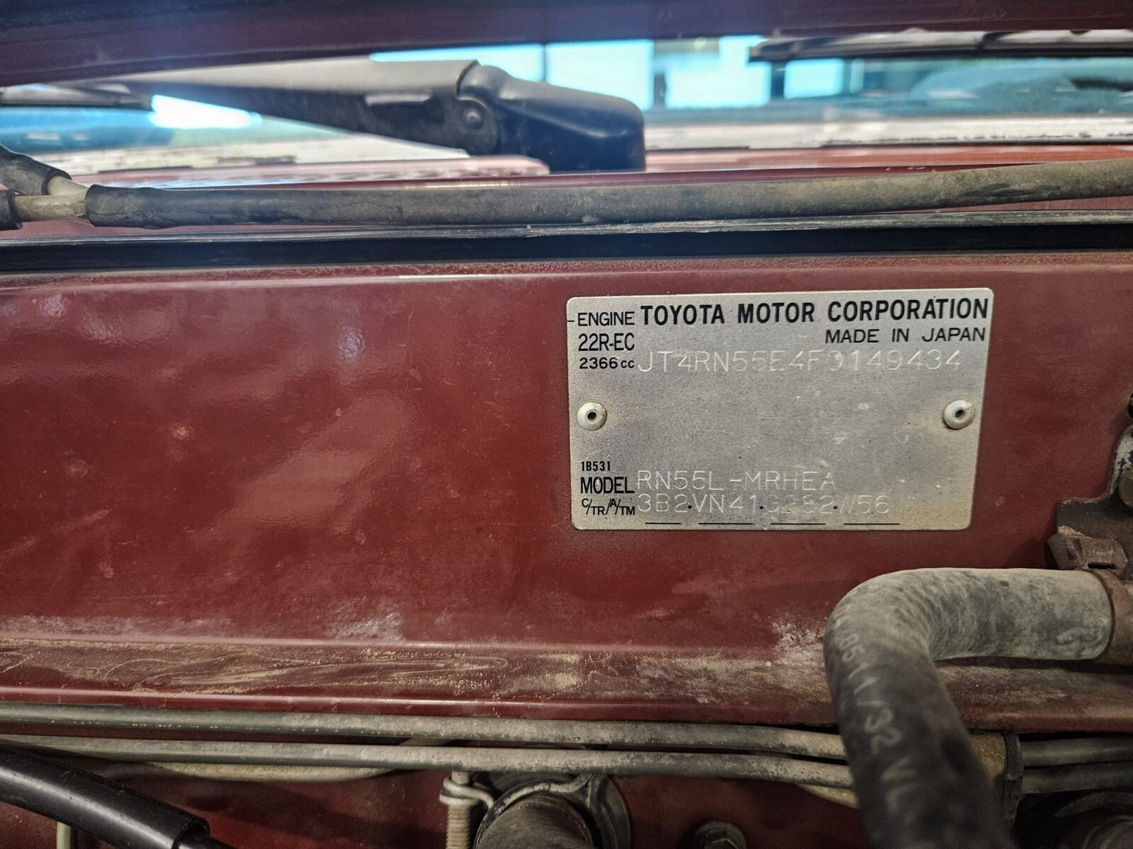 Toyota-Pickup-1985-Standard-Cab-Pickup-18