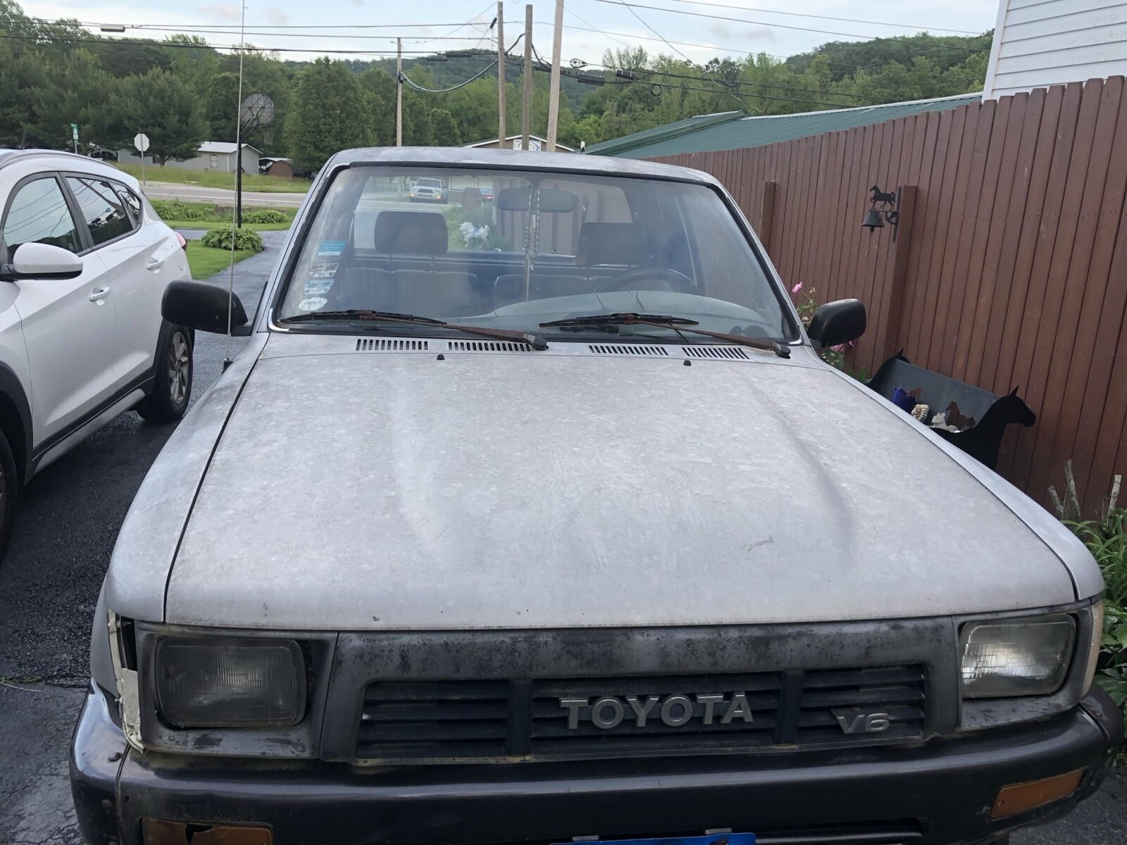 Toyota-Pickup-1989-1