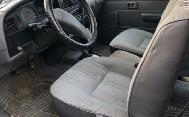 Toyota-Pickup-1989-6
