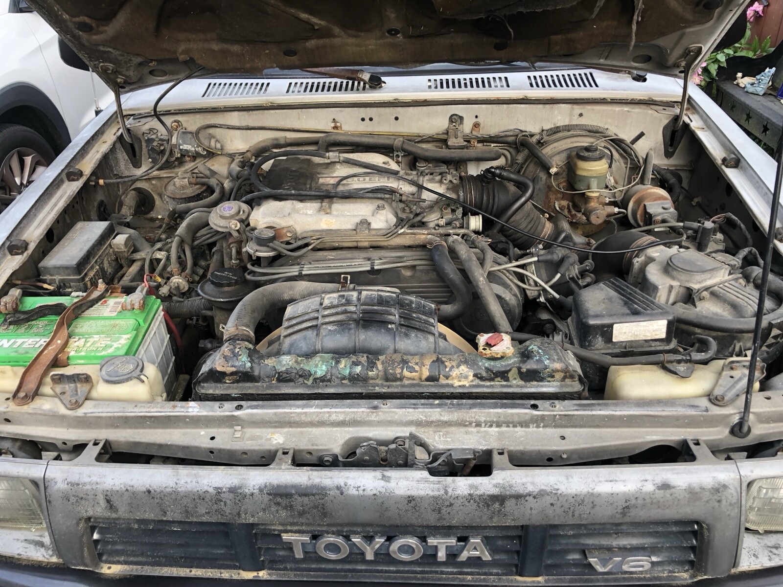 Toyota-Pickup-1989-9
