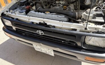 Toyota-Pickup-1992-1