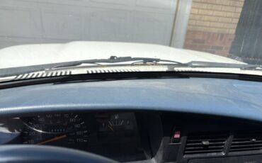 Toyota-Pickup-1992-10