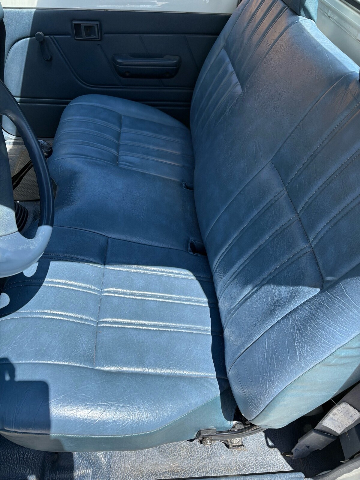 Toyota-Pickup-1992-13
