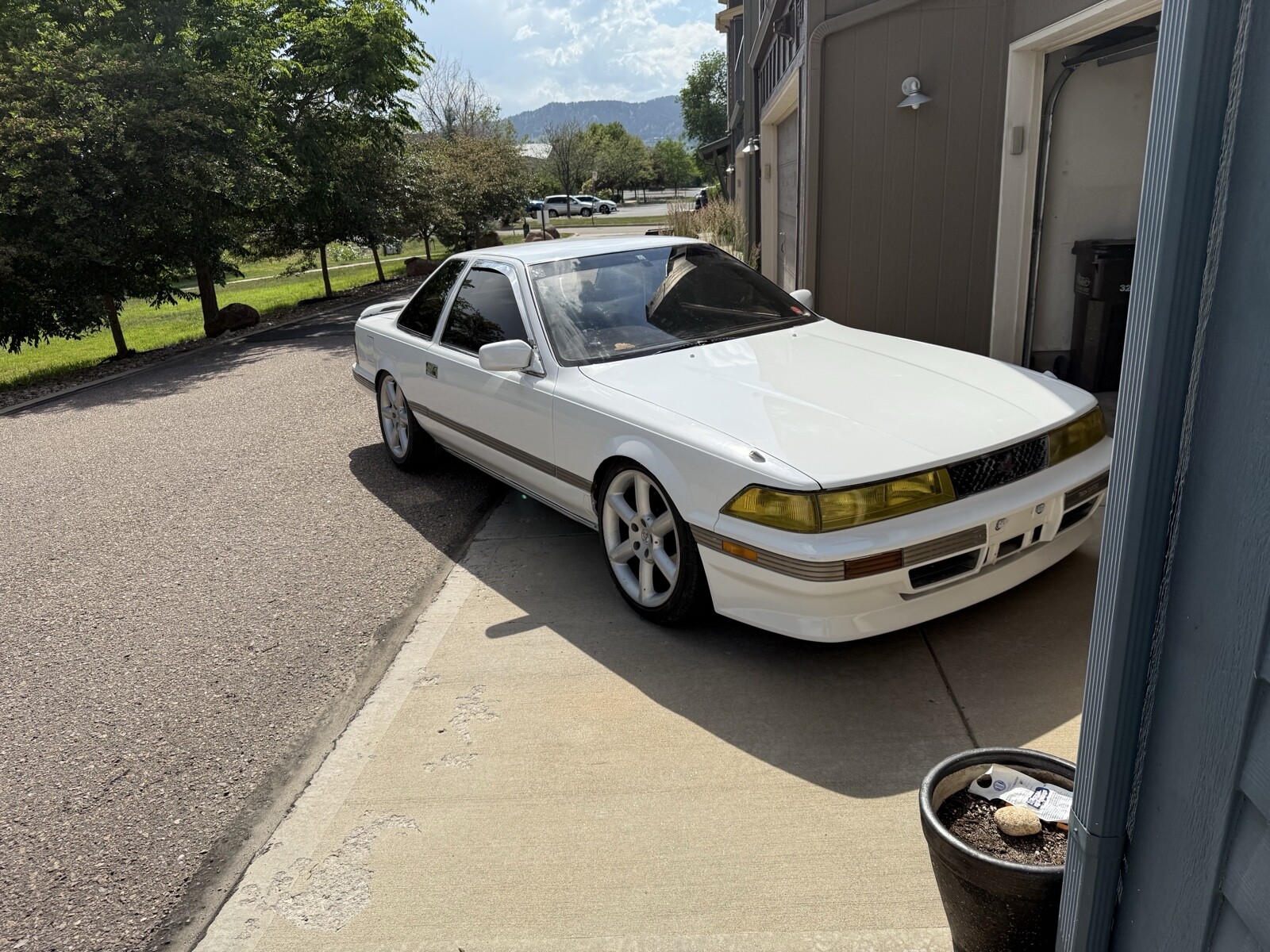 Toyota-Soarer-1980-2