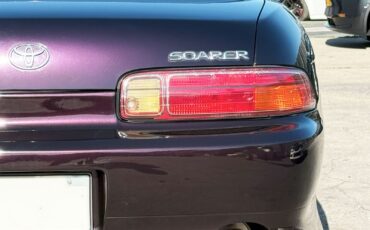 Toyota-Soarer-JZZ30-1993-Coupe-11