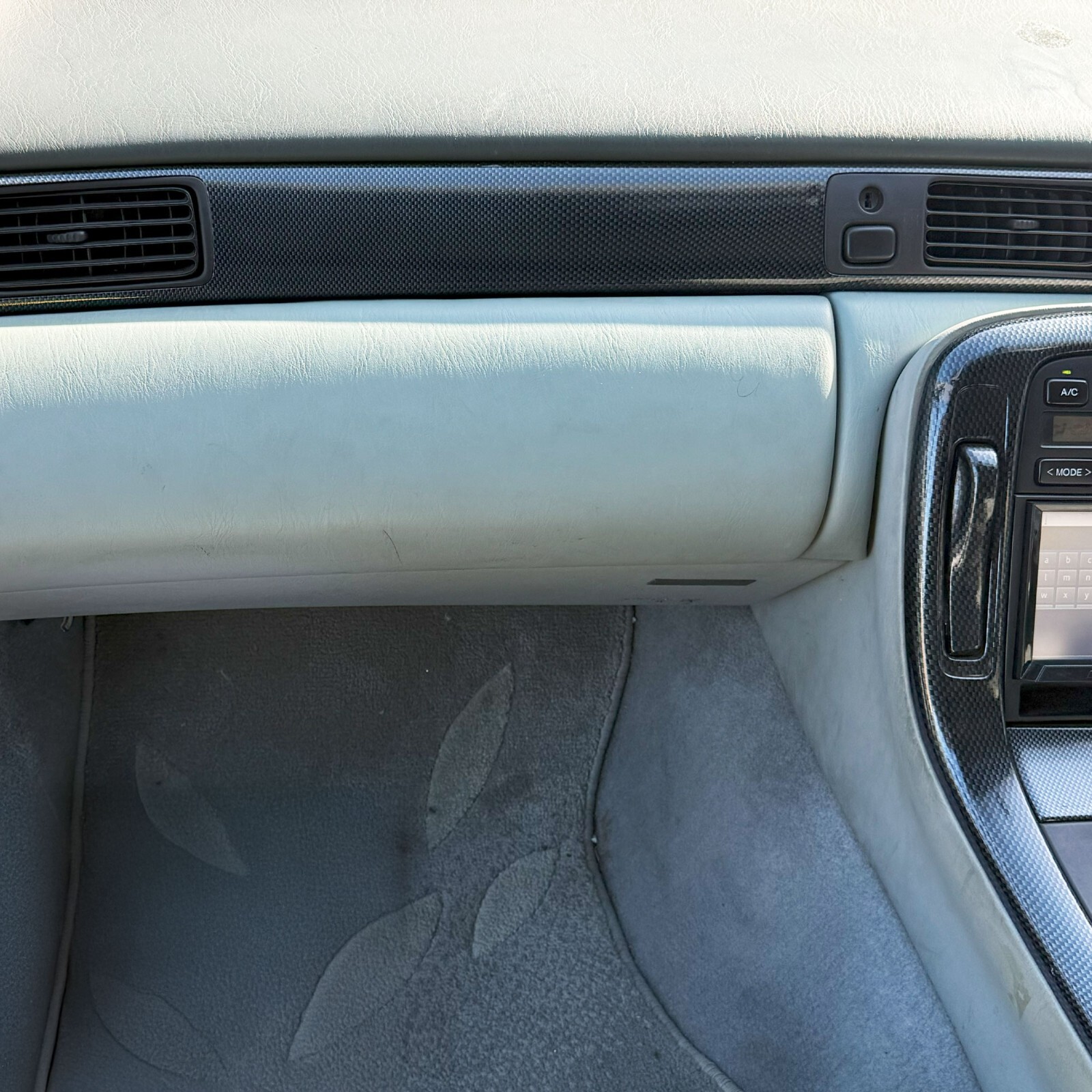 Toyota-Soarer-JZZ30-1993-Coupe-21