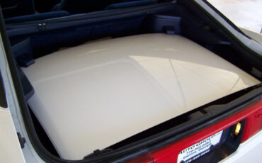 Toyota-Supra-1990-Hatchback-12