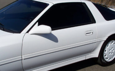 Toyota-Supra-1990-Hatchback-22