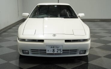Toyota-Supra-1991-Coupe-15