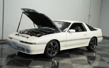 Toyota-Supra-1991-Coupe-25