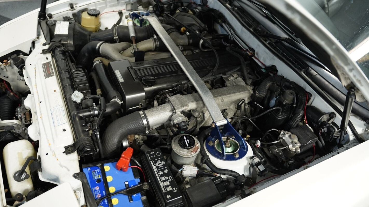 Toyota-Supra-1991-Coupe-26
