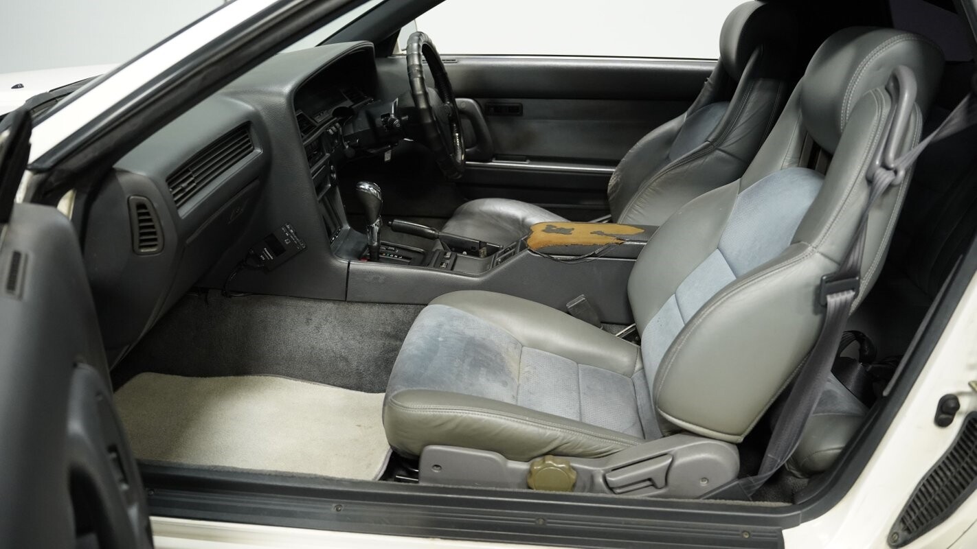 Toyota-Supra-1991-Coupe-29