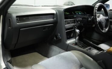 Toyota-Supra-1991-Coupe-34